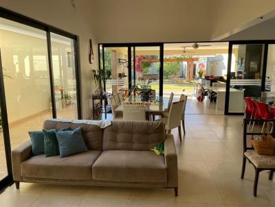 Casa em Condom�nio para Venda, em �lvares Machado, bairro GRAMADO PARK RESIDENCIAL, 3 dormit�rios, 5 banheiros, 3 su�tes, 3 vagas